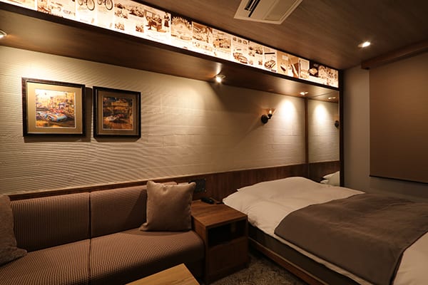 Room 103 thumbnail 2