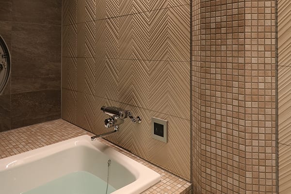 Room 212 thumbnail 4